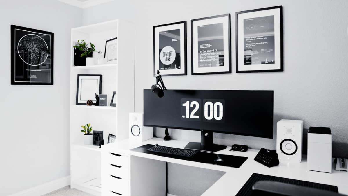 nowackdesign black and white gaming setup